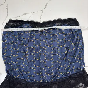 Intimately Free People Tube Top Womens Size Large Black Blue Lace Strapless Goth thumbnail 5