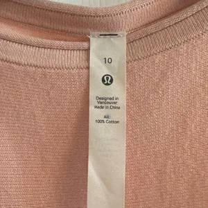 Lululemon Take it All In Sweater in Pink Mist Women’s Size 10 thumbnail 5