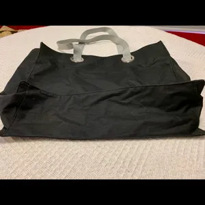 WYNN Las Vegas hotel black signature tote thumbnail 4