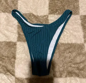 Green Bikini Bottoms Size M thumbnail 1