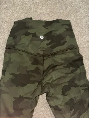 Lululemon Leggings thumbnail 3