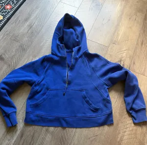 Lululemon Cropped Scuba Hoodie thumbnail 1