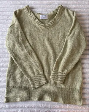 Old Navy Green Sweater Size Medium thumbnail 1