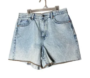 American Eagle High Rise‎ Mom Short Size 8 thumbnail 1
