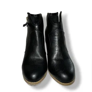 Women’s Maurice’s Black Vegan Leather Western Style Boots Sz: 7 thumbnail 2