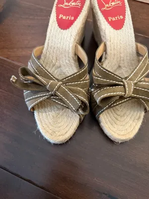 Christian Louboutin Tiburon Natural Strappy Wedge Heels Sandals Size 8 thumbnail 8
