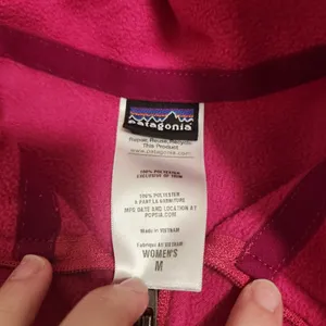 Patagonia Pink Fuzzy Sherpa Half Zip Pullover Sweater Size Medium thumbnail 3