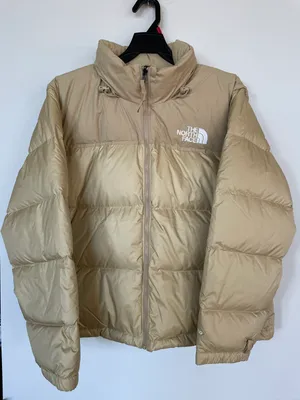 The North Face NWT Women’s 1996 Retro Nupt Cosmo Pink Size XXL Puffer Jacket thumbnail 1