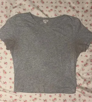 Grey baby tee  thumbnail 1