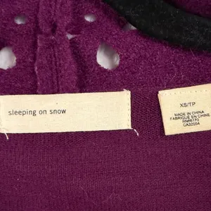 Sleeping On Snow Anthropologie XS Plum‎ Purple Scalloped Laser Cut Cardigan Knit thumbnail 5