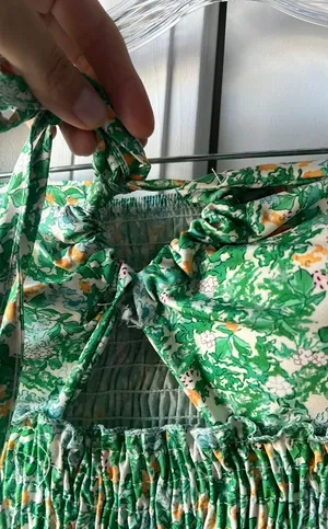 Green ruffle mini dress Size XS thumbnail 2