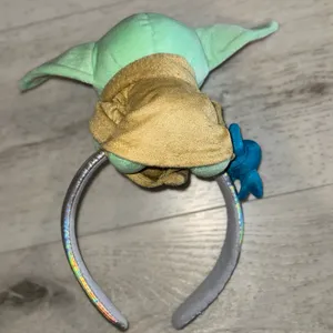 NWOT Disney Space Themed grogu and frog headband- Star Wars the mandalorian thumbnail 5
