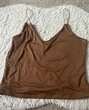 G a z e brown cropped tank top thumbnail 1