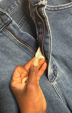 Vintage 90s Lee High-Waisted Denim Shorts thumbnail 4