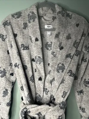 Victoria's Secret PINK Plush Cozy Fleece Robe Pink Print Hearts XS S thumbnail 2