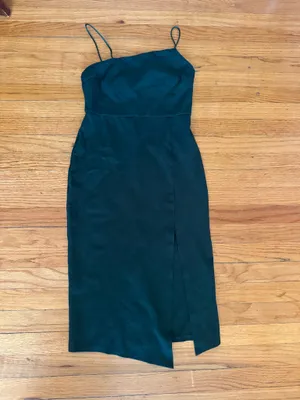 Whyte Valentine Green Bodycon Assymetrical Dress thumbnail 3