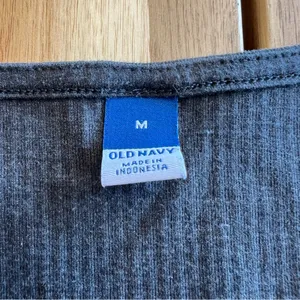 Old Navy Ribbed Long Sleeve Bodysuit size medium thumbnail 3
