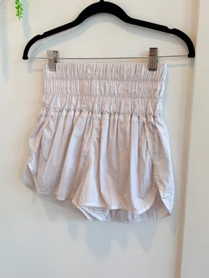 FP Movement Smocked Waist White Women’s Athletic Running Shorts Size Small thumbnail 2