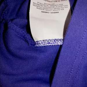 Nike Dri Fit purple medium slim fit gym/tennis top thumbnail 5