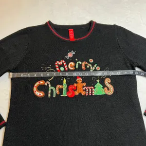 Women's Merry Christmas Crewneck Pullover Knit Sweater Size Medium Holidays thumbnail 7
