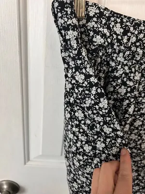 Vici women’s floaty shorts flowery black and white with the belt size medium new thumbnail 5
