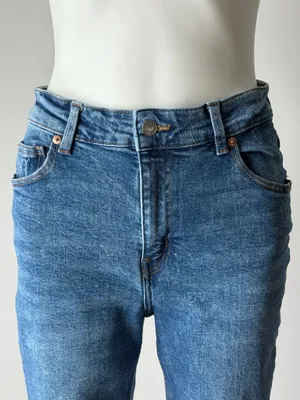 H&M Classic Blue Stretch Straight Leg Jeans thumbnail 2