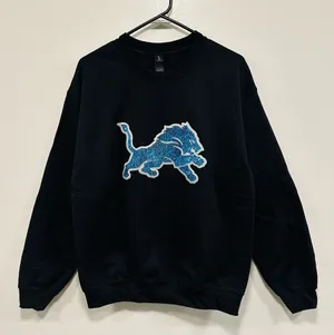 Detroit Lions sweatshirt! NFL black sequin bedazzled logo crewneck size XL! thumbnail 1