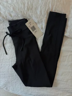 NWT L Space Black Rib Leggings thumbnail 1