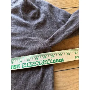 Quince Women Size Large Mongolian Cashmere Crewneck Sweater Henley Brown‎ Luxury thumbnail 5