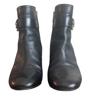 Tory Burch 32086 Black Pebbled Leather Booties 8.5 Gold Logo Block Heel thumbnail 3