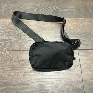 Lole Women’s Black Fanny Pack Belt Bag thumbnail 2