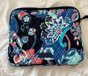 Vera Bradley iPad Sleeve thumbnail 1