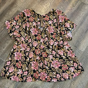 Torrid Top Womens Peplum Crepe Cage Front Floral Short Sleeve Multicolor 2‎ thumbnail 3