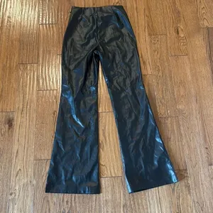 Aritzia Wilfred black faux leather pull on flare pants size 4 thumbnail 11