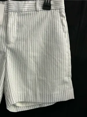 Banana Republic Women’s White Pinstripe Shorts SZ 2 NWT thumbnail 3