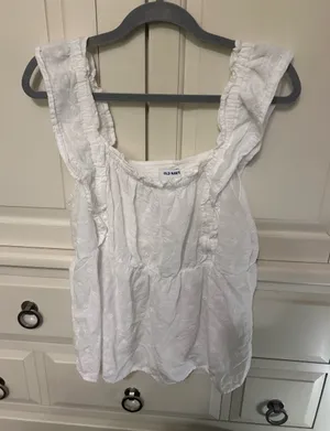 Old Navy White Ruffle-Trim Sleeveless Tank thumbnail 1