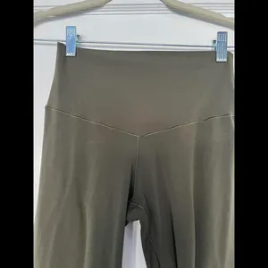 Aerie High-Waisted Leggings in Olive Green size Medium thumbnail 2