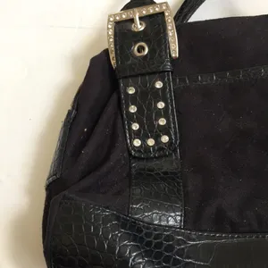 FINAL MARKDOWN LADIES small handbag thumbnail 2