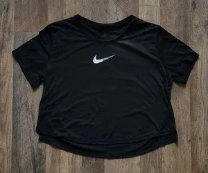 Women's Nike Tech Top thumbnail 1