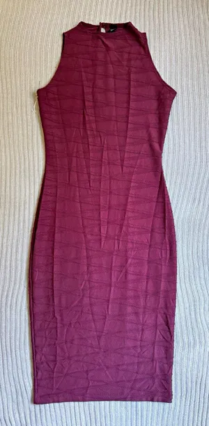Windsor Burgundy High Neck Sleeveless Knit Sheath Midi Dress Size M MD1496WD thumbnail 1
