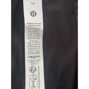 Lululemon Pleat Front High Rise Wide Leg Trouser size 14 gorpcore‎ minimalist thumbnail 9