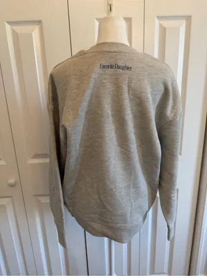 Favorite Daughter Mom of the Year Crewneck Sweatshirt Size Small NWT thumbnail 2