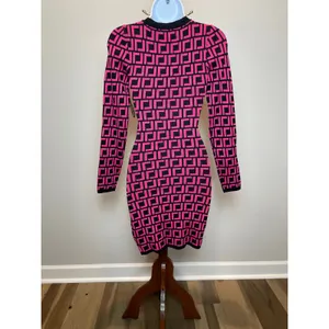 Jolie & Joy Dress Size S Pink Black Geometric V Neck Sweater NWT thumbnail 3