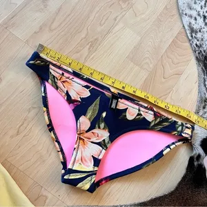 TRIANGL Navy Confetti Garden‎ Neoprene Bikini Bottom Size Small thumbnail 7