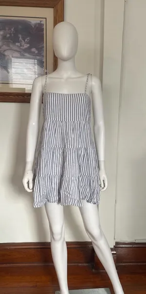 Abercrombie & fitch Dress M thumbnail 1