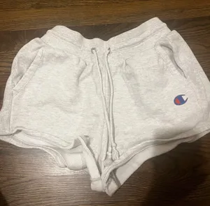 Champion Gray sweat shorts thumbnail 1