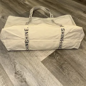 Vuori Rise And Shine Limited Edition Large Tote Bag, Viral Bag 2025! NewReusable thumbnail 3