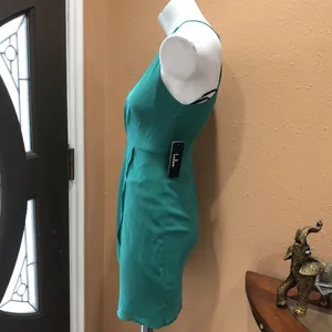 Lulus green NWT dress thumbnail 4