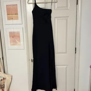 NWT Showpo No Ones Fault Dress in Navy thumbnail 4