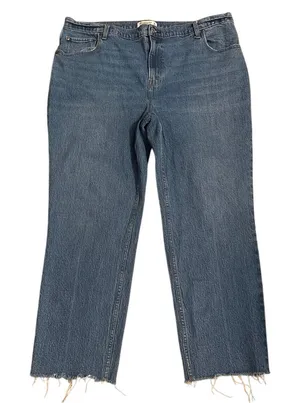 Abercrombie & Fitch A&F Plus Size 35 20 Short 90s Straight Ultra High Rise Jeans thumbnail 1